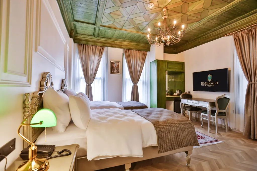 Junior Suite Twin Bed