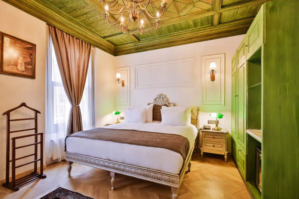 Junior Suite King Bed